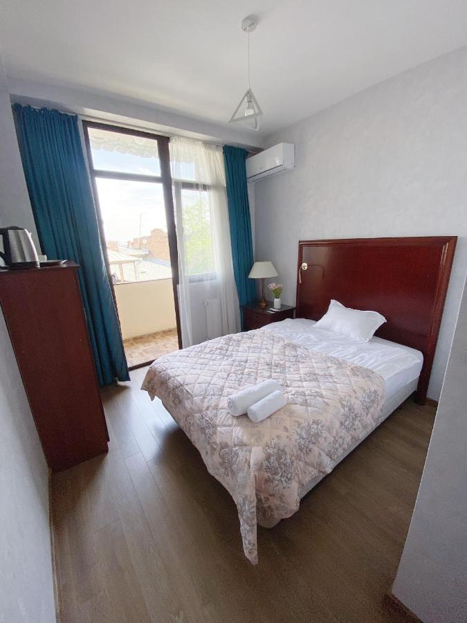 Tbilisi Central Hotel 외부 사진