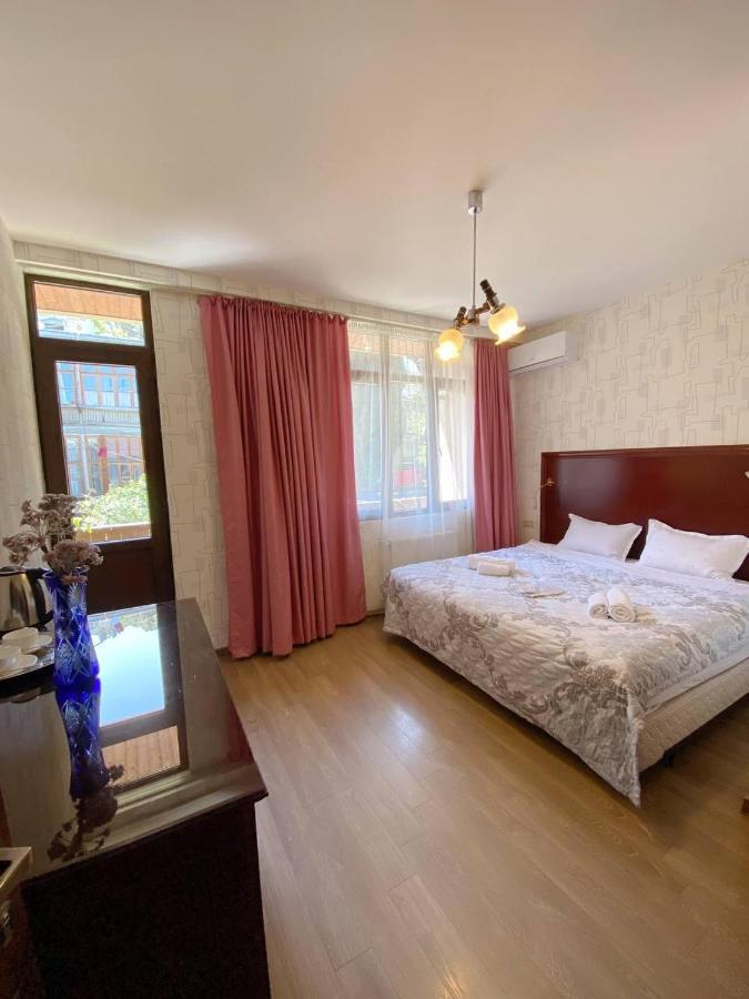 Tbilisi Central Hotel 외부 사진