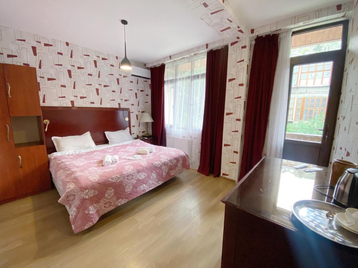 Tbilisi Central Hotel 외부 사진